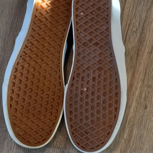 Vans Unisex Sneakers - Picture 8 of 9